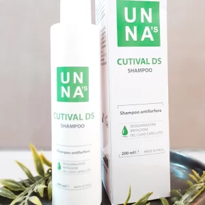 Immagine del CUTIVAL DS SHAMPOO e della sua confezione.